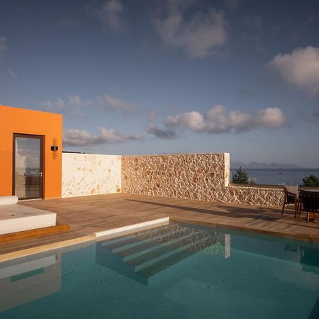 White Springs Retreat Villa Orthoniai Exterior photo